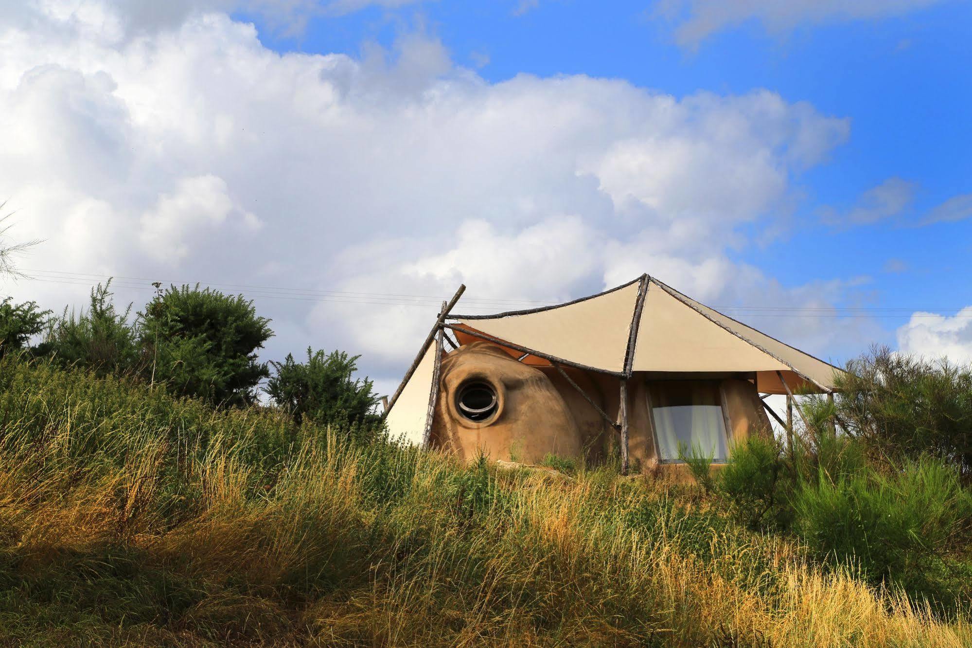 Terragora Lodges - Hebergement Atypique Les Épesses Екстериор снимка