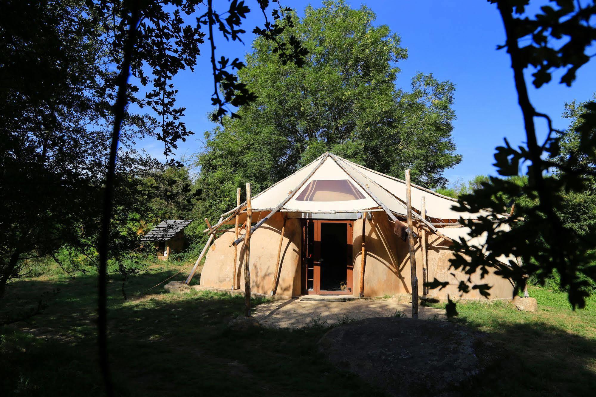 Terragora Lodges - Hebergement Atypique Les Épesses Екстериор снимка